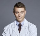 Д-р Мартин Генов