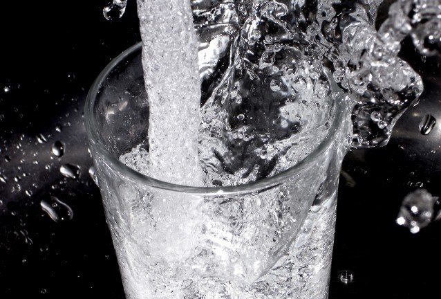 Вода чаша Вода чаша