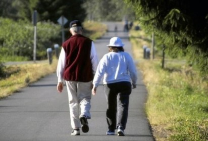 Сутрешната разходка  смъква кръвното колкото и лекарствата